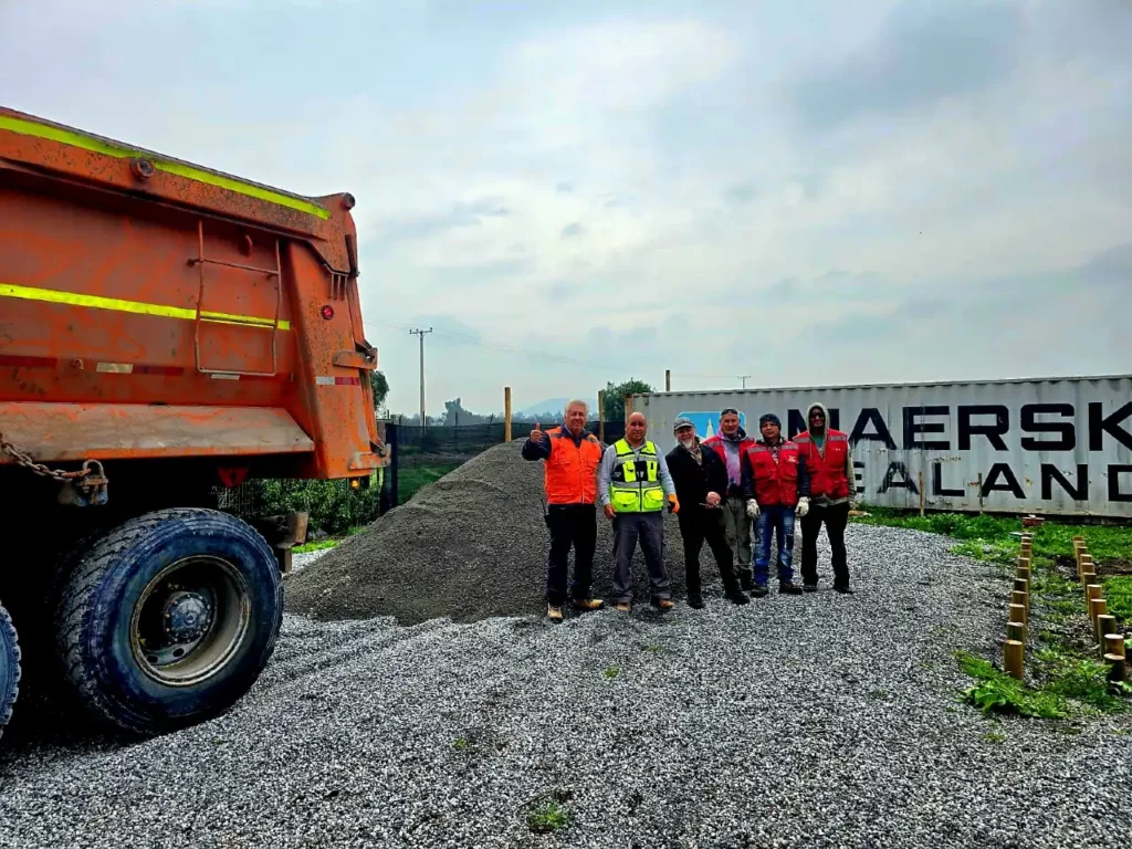 Jornada de trabajo colaborativo en Junta de Vecinos Huertos Familiares, Til Til.